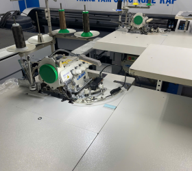 Máy vắt sổ đứng Juki MO-6904S